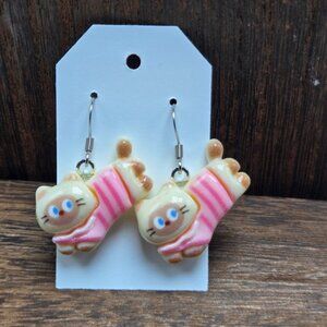 NWT Siamese Cat Earrings Pierced Pink Sweater Cat Lady Dangle Drop Jewelry